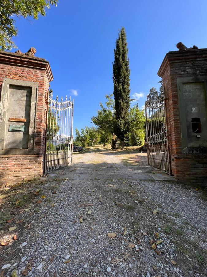 לוקה Borgo Al Canto Degli Alberi מראה חיצוני תמונה